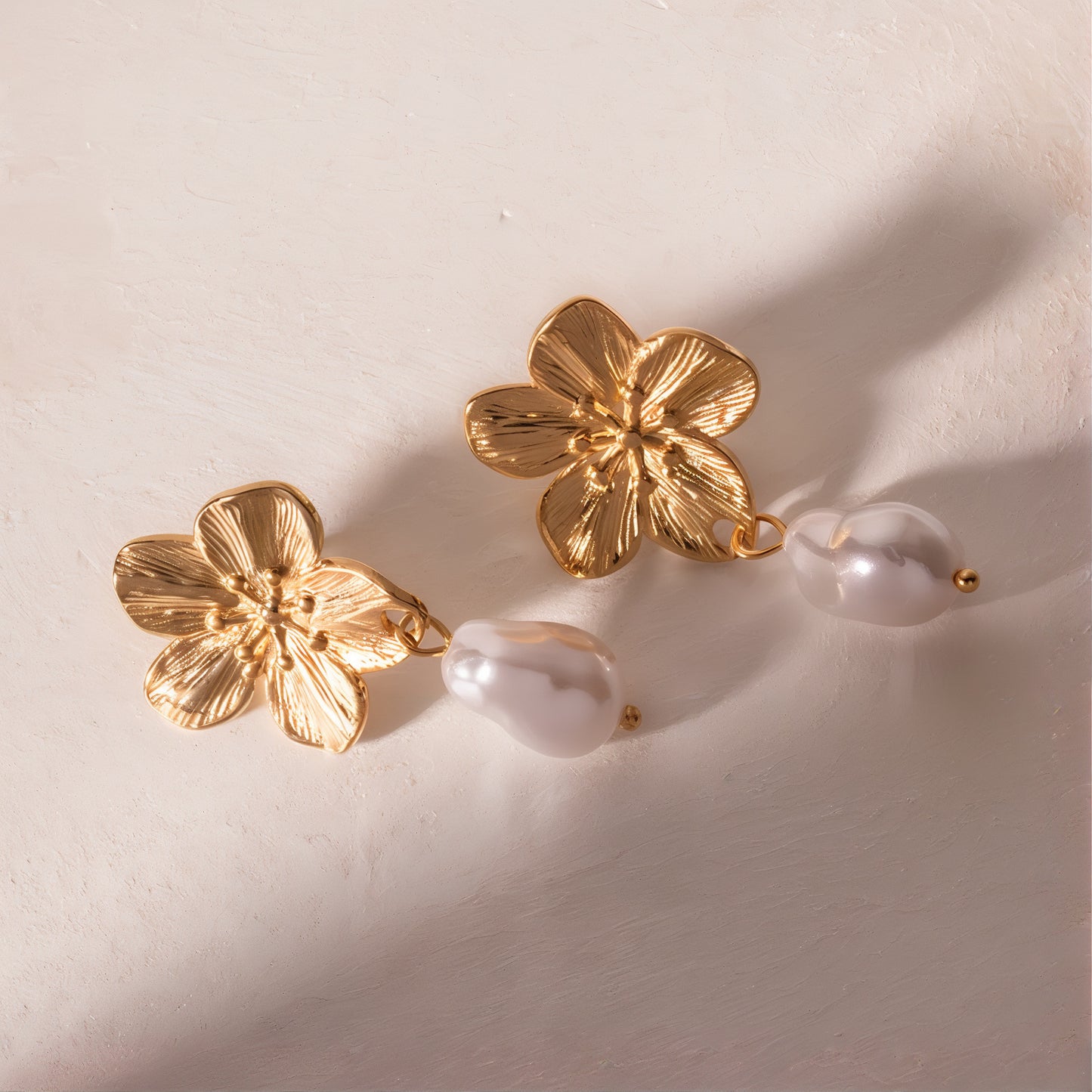 ORA Jewelry CY™ | Blossom Glow Pearl Drop Earrings