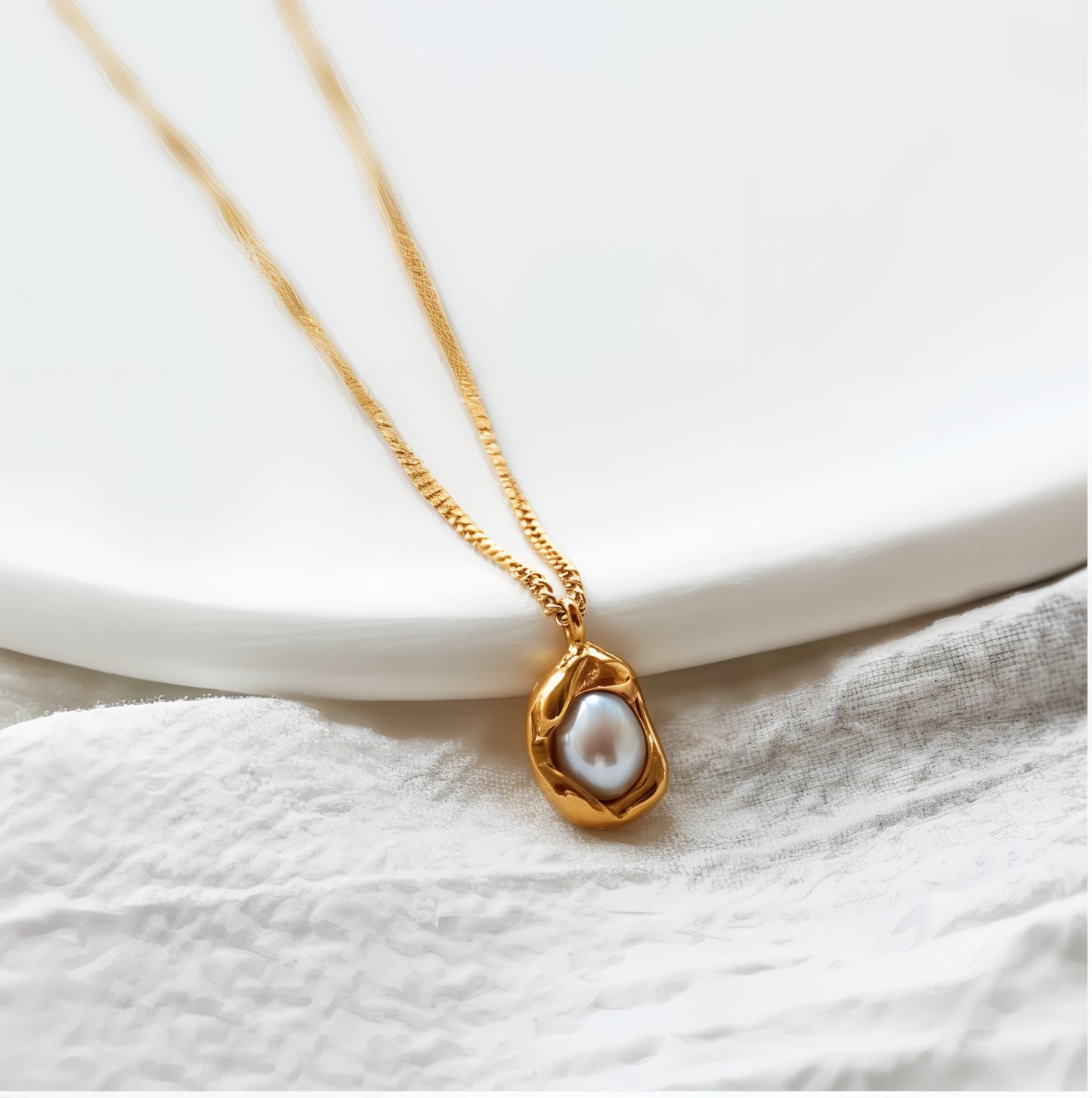 ORA Jewelry CY™ | Sol Pearl 18K Gold-Plated Freshwater Necklace