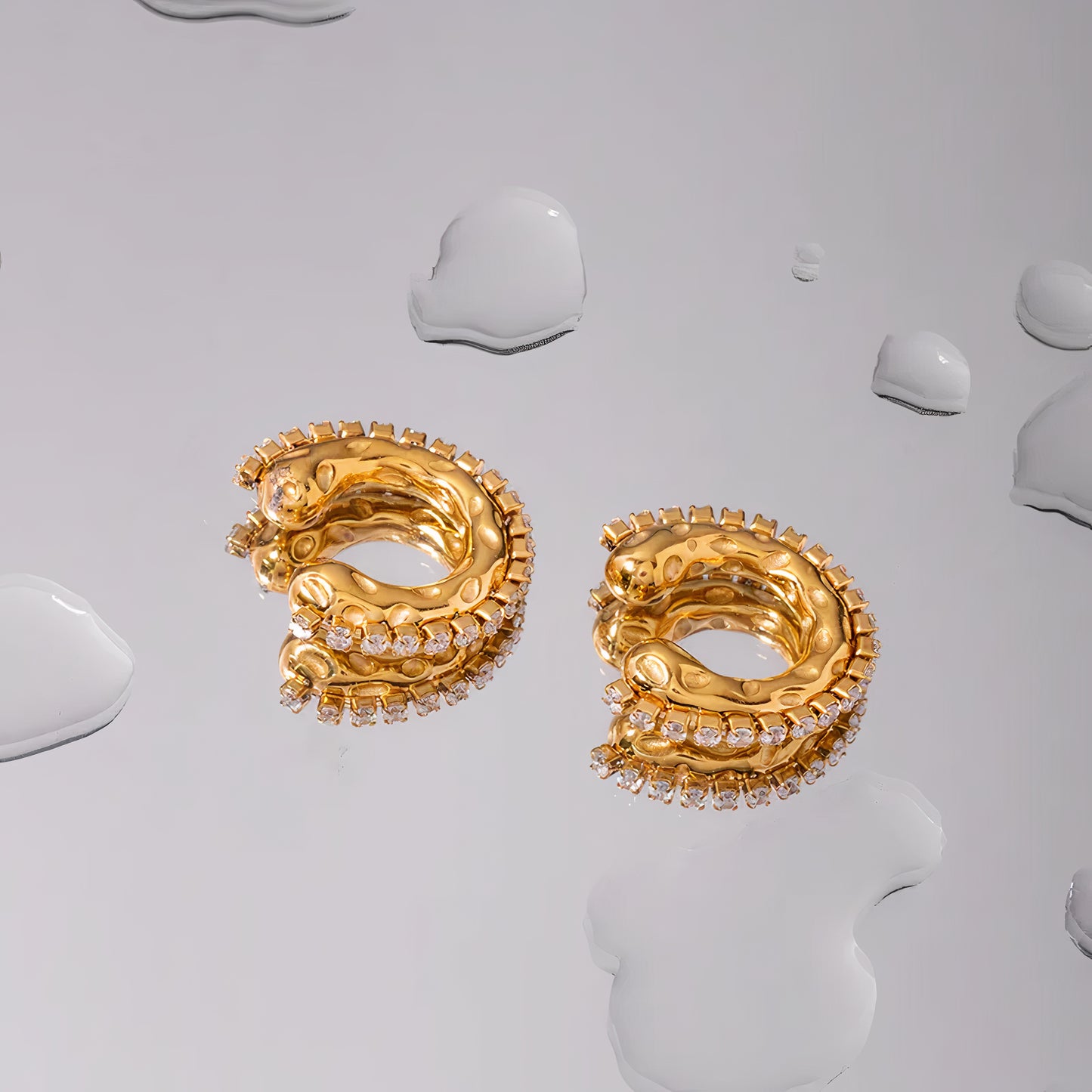 ORA Jewelry CY™ | Radiant Embrace 18K Gold-Plated Zircon Ear Cuffs